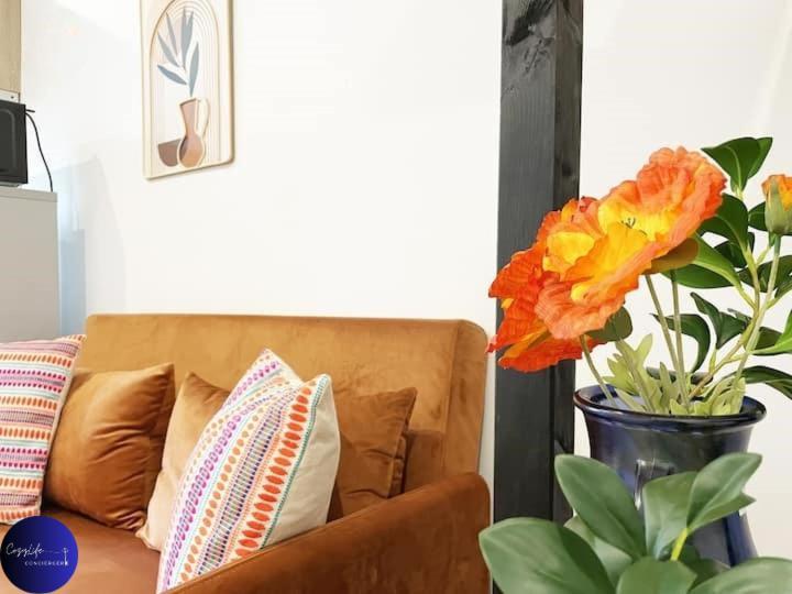 דירות Le Duplex Niortais By Cozylife - Calme Et Cosy מראה חיצוני תמונה